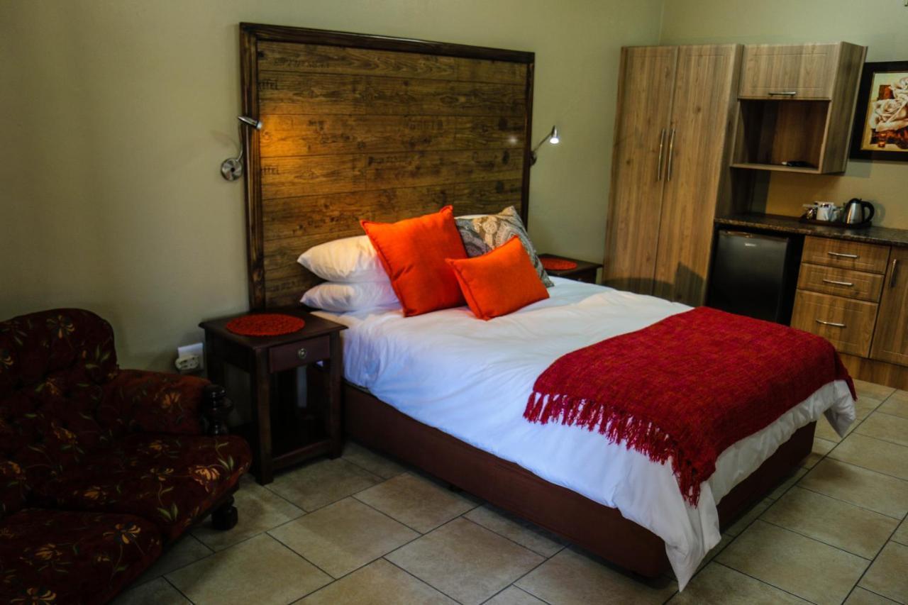 Hotel Pheasant'S Rest Newcastle Esterno foto